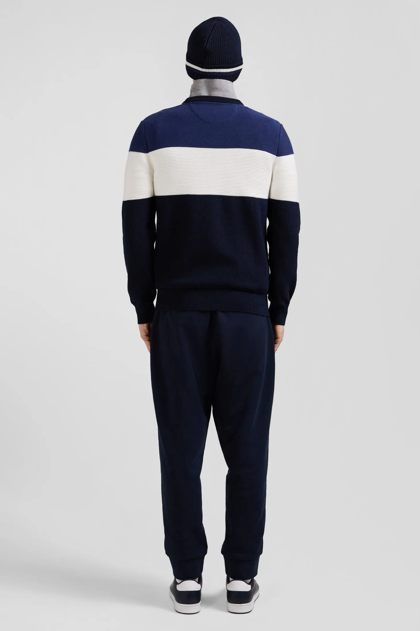 Regular navy and blue cotton crew neck jumper with knit patterns