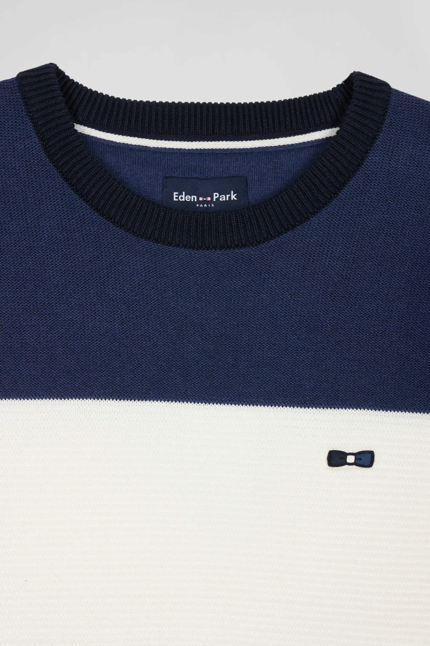 Regular navy and blue cotton crew neck jumper with knit patterns