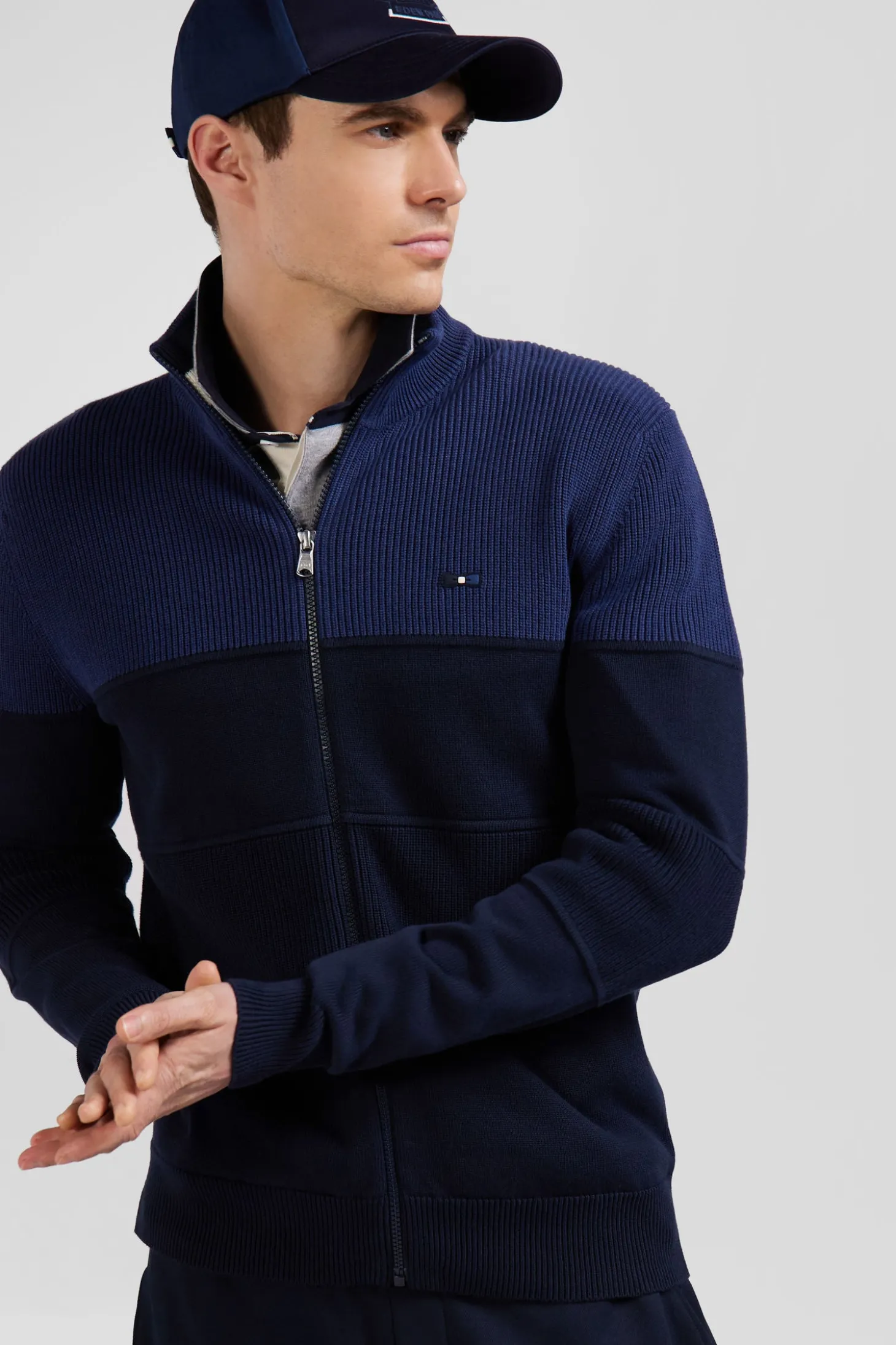 Regular navy blue and blue cotton high collar zipped cardigan