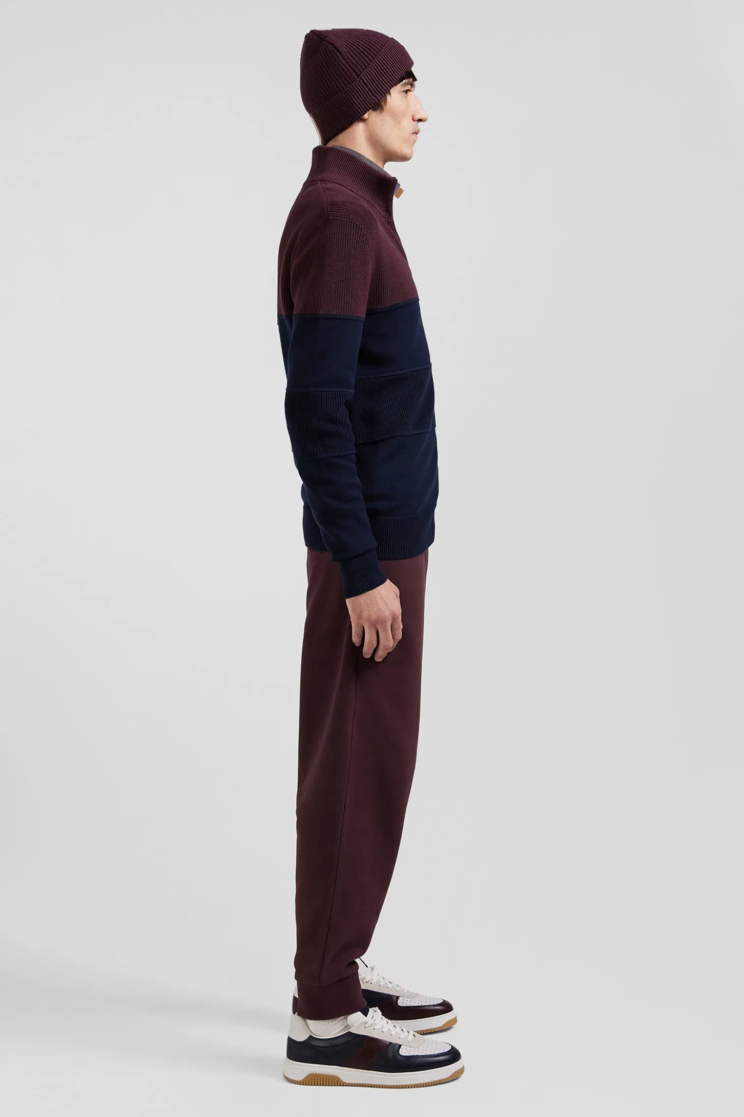 Regular navy blue and burgundy cotton high collar zipped cardigan