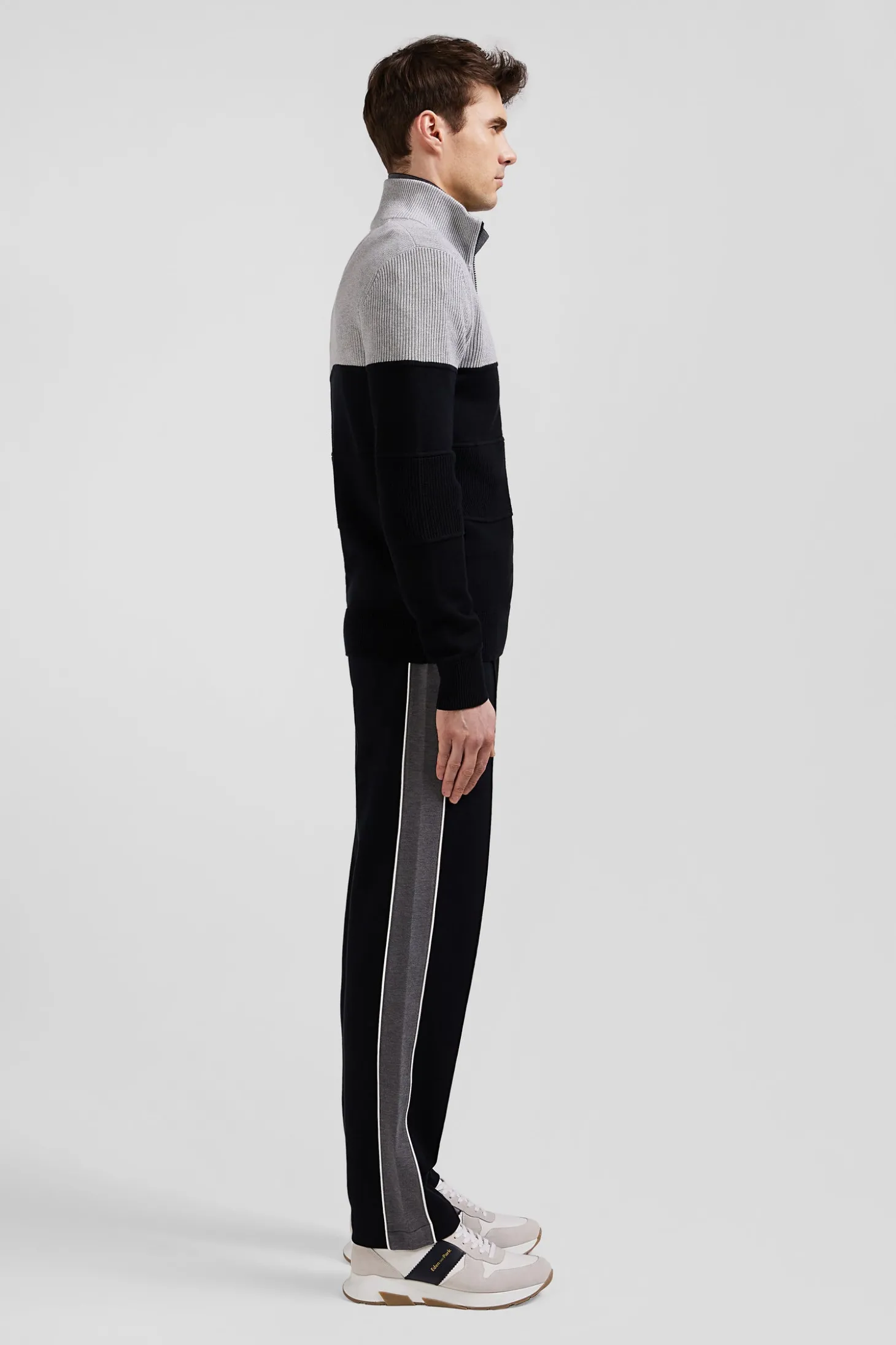 Regular navy blue and grey cotton high collar zipped cardigan