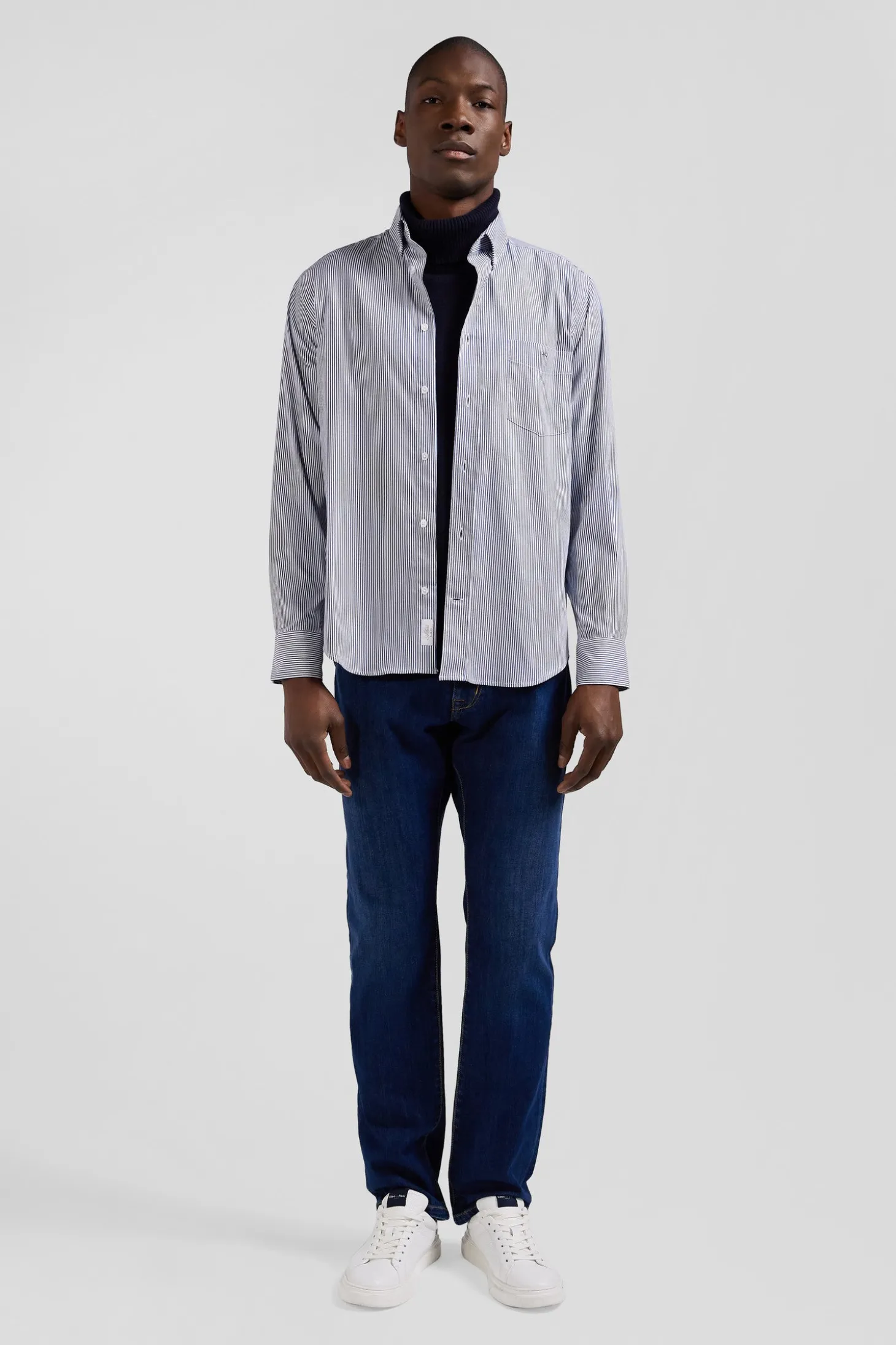 Regular navy blue cotton poplin shirt with baton stripes