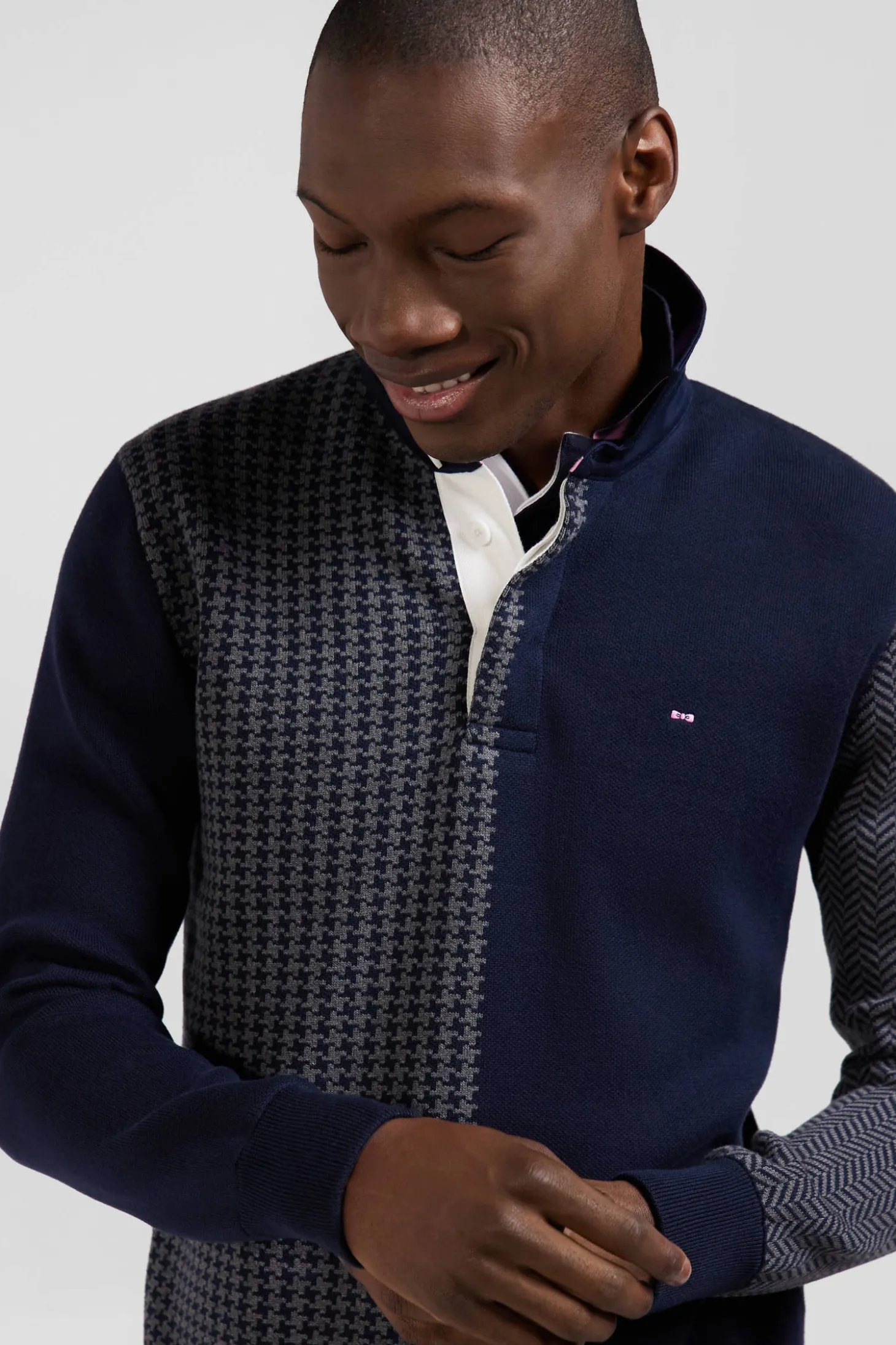 Regular navy blue cotton jumper with houndstooth jacquard and rugby shirt collar