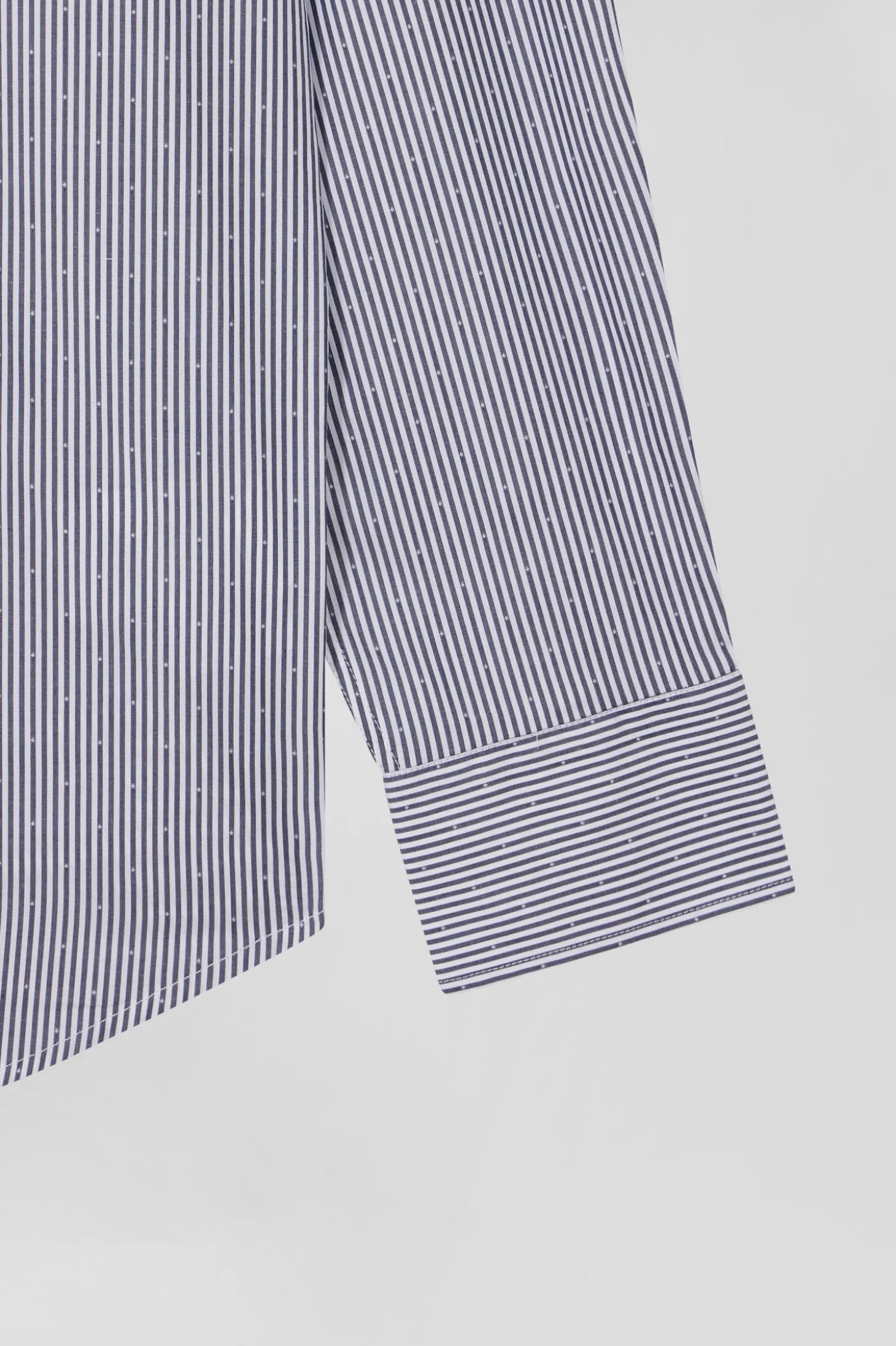 Regular navy blue cotton jacquard shirt with baton stripes