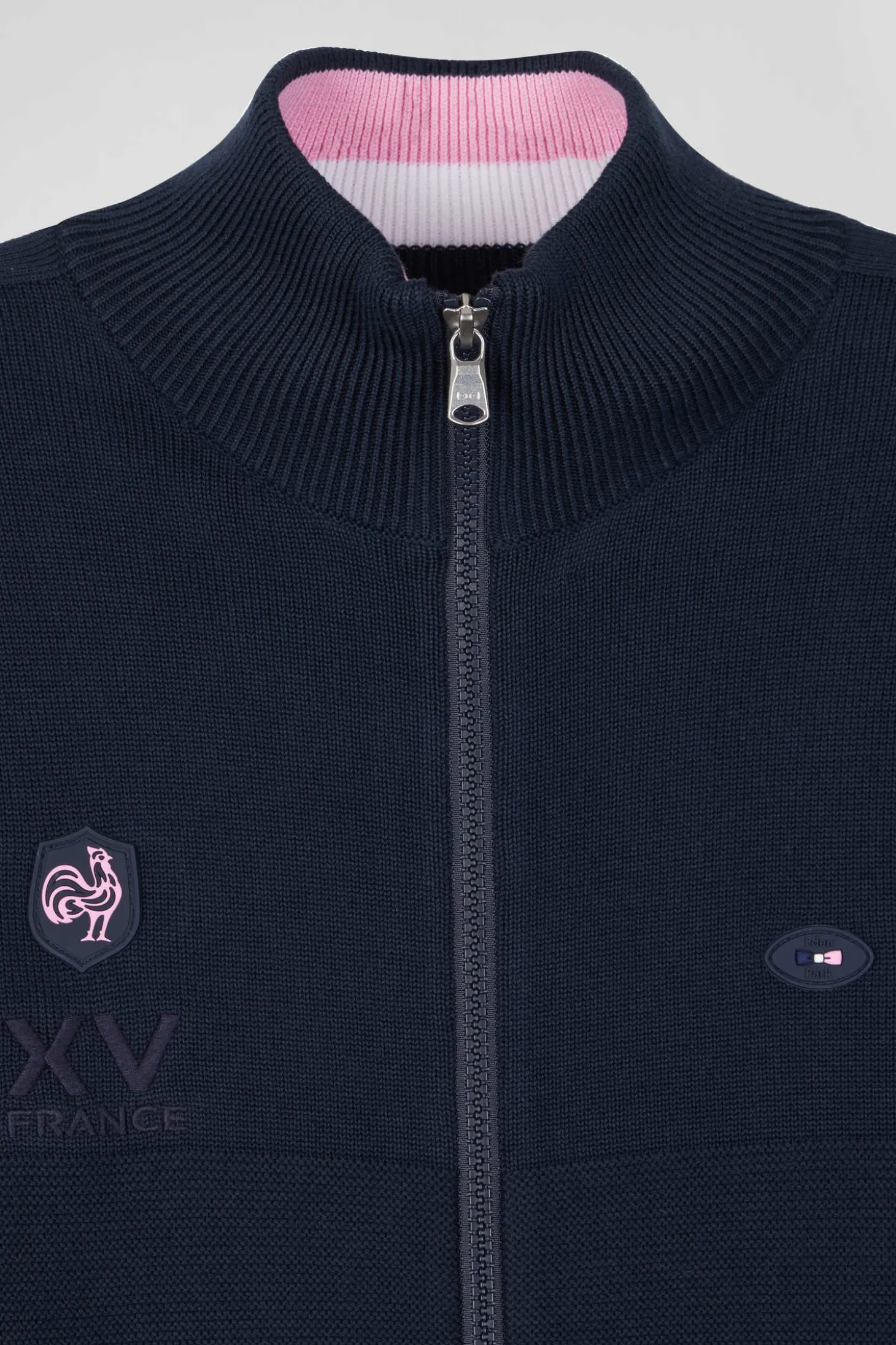 Regular navy blue cotton zipped cardigan with XV de France rubber badge and tricolour details