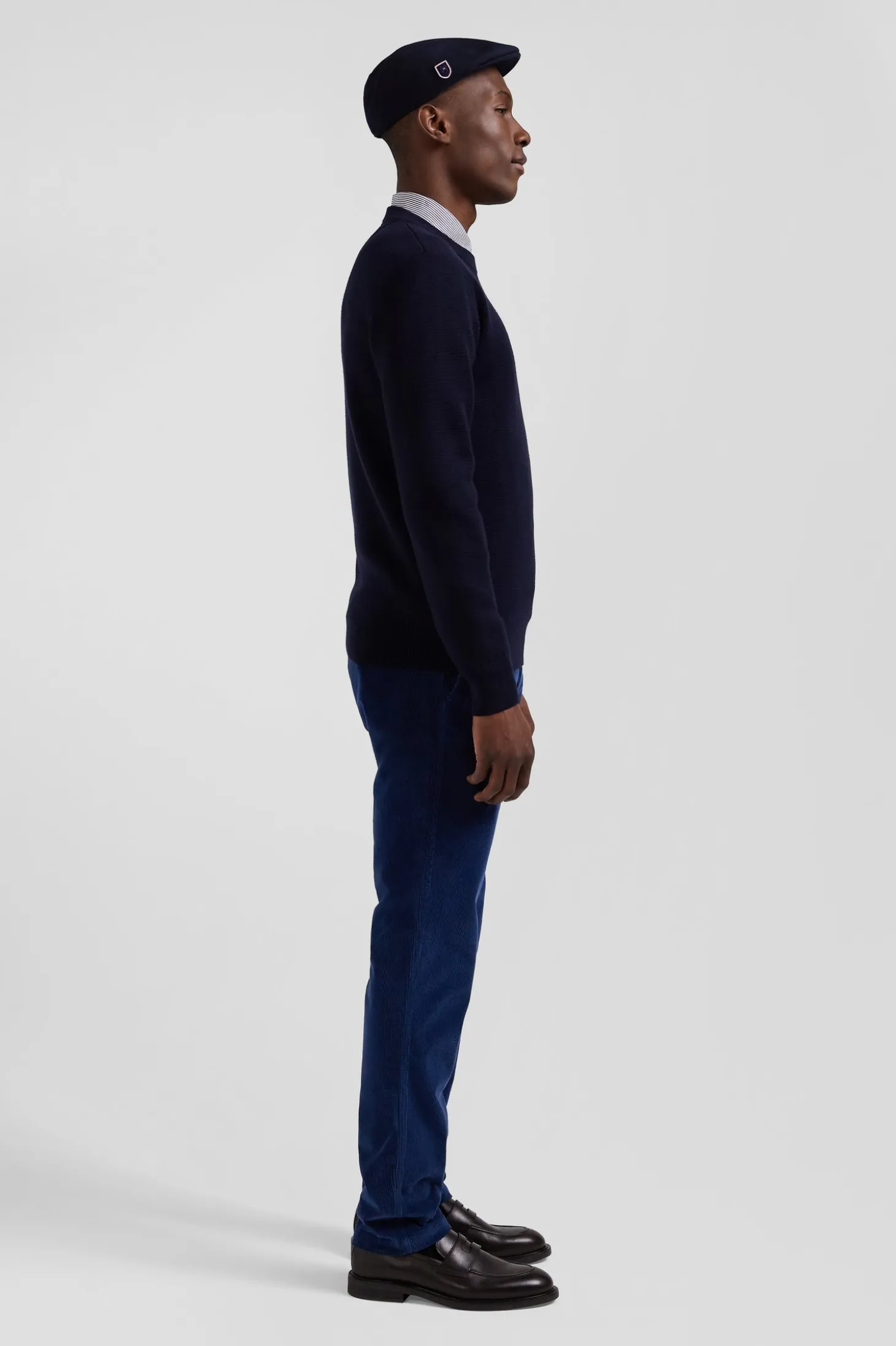 Regular navy blue crew neck jumper with shoulder buttons