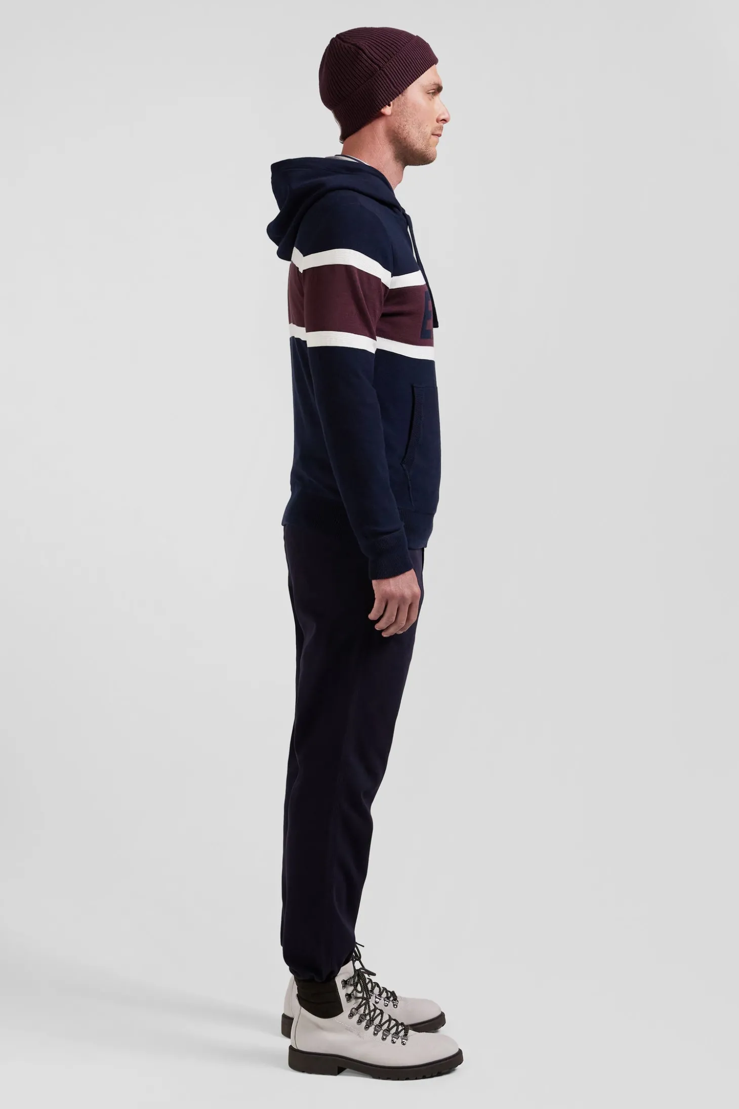 Regular navy blue hooded jumper with EP10 jacquard