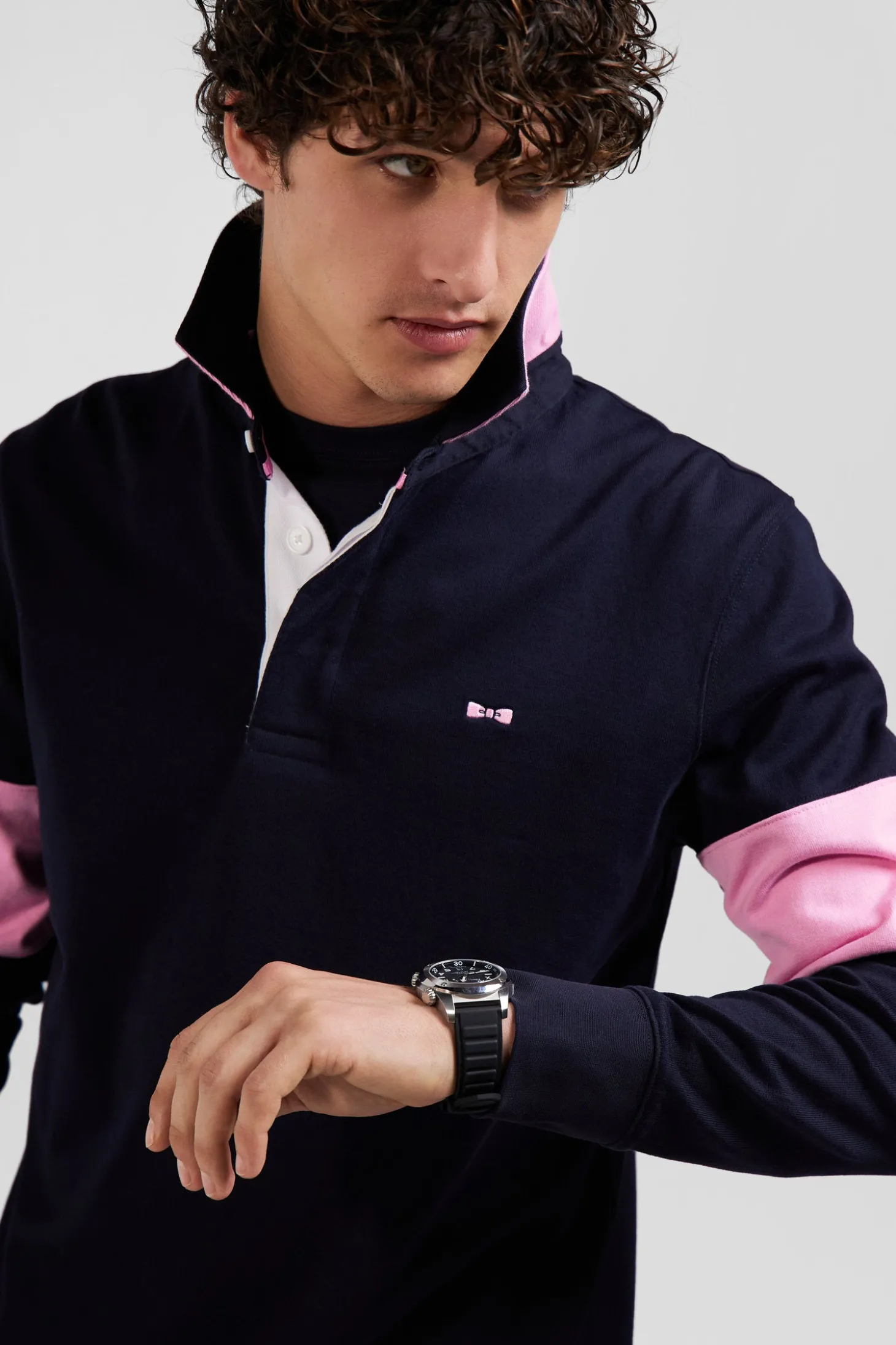 Regular navy blue long-sleeved cotton rugby shirt with bow tie embroidery