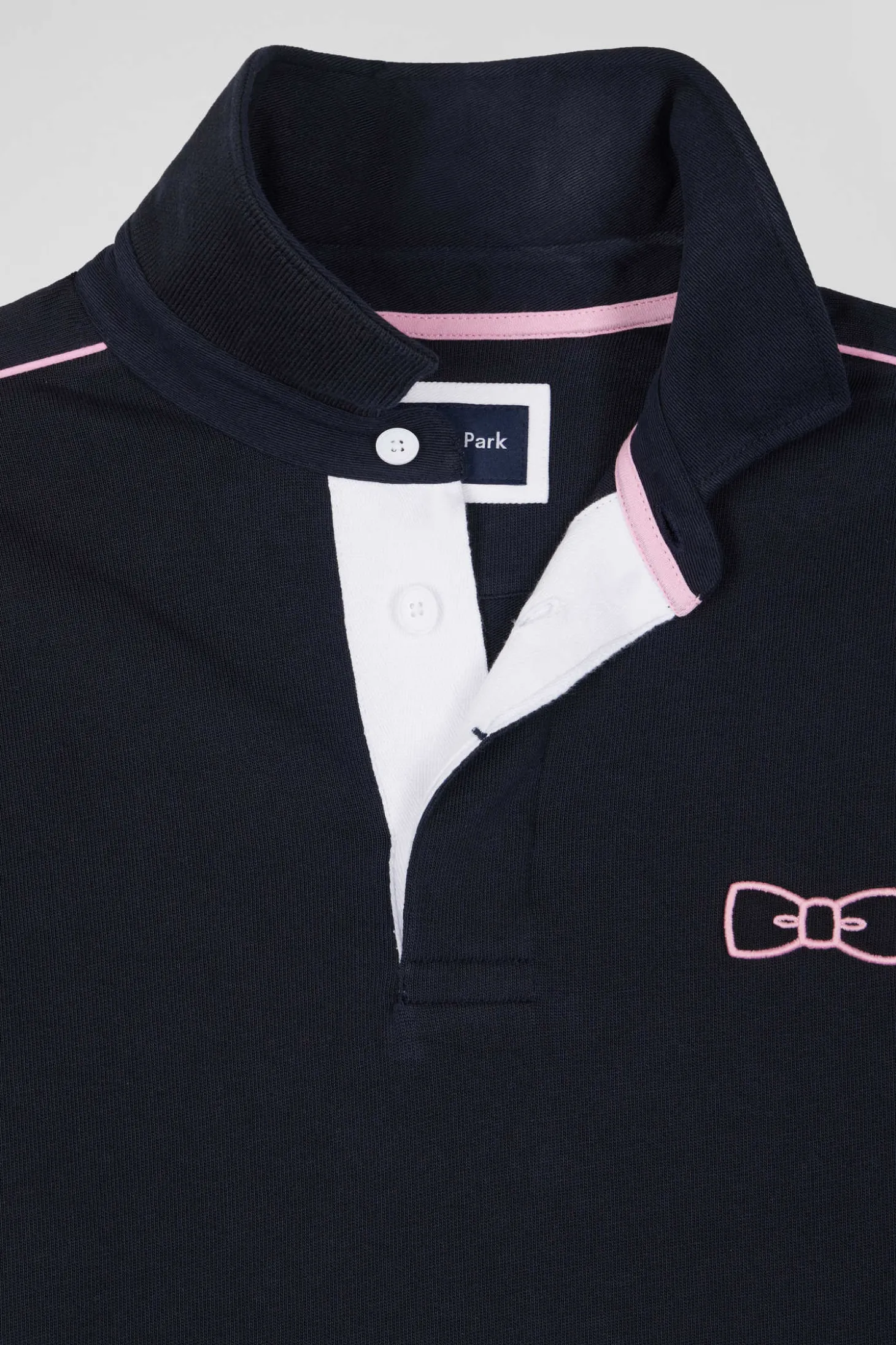 Regular navy blue long-sleeved cotton rugby shirt with pink piping