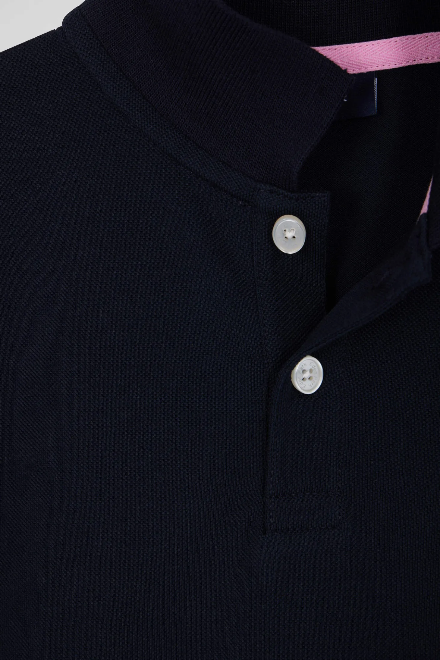 Regular navy blue short-sleeved cotton piqué polo shirt with jacquard collar