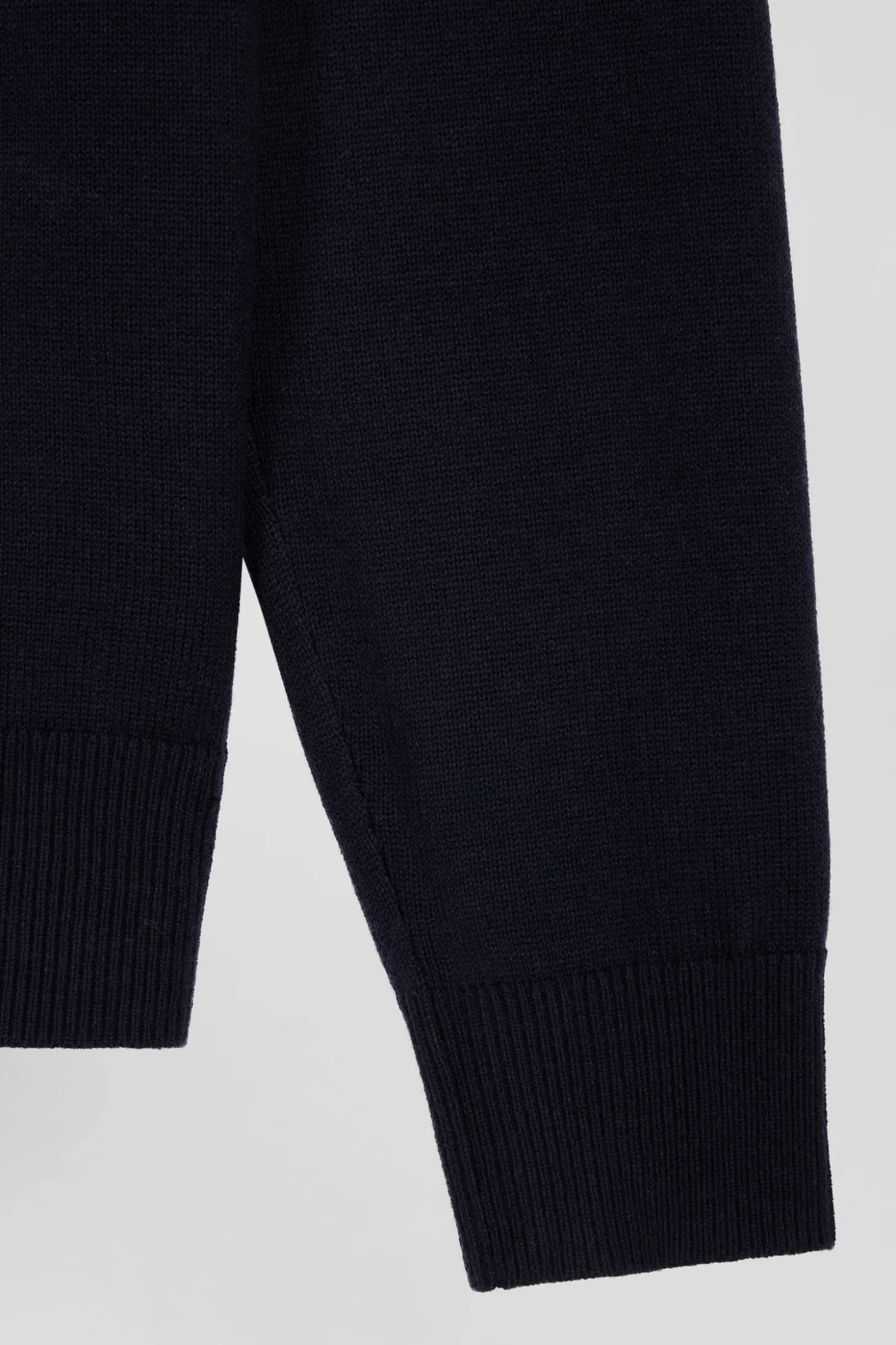 Regular navy blue wool and cotton turtleneck jumper