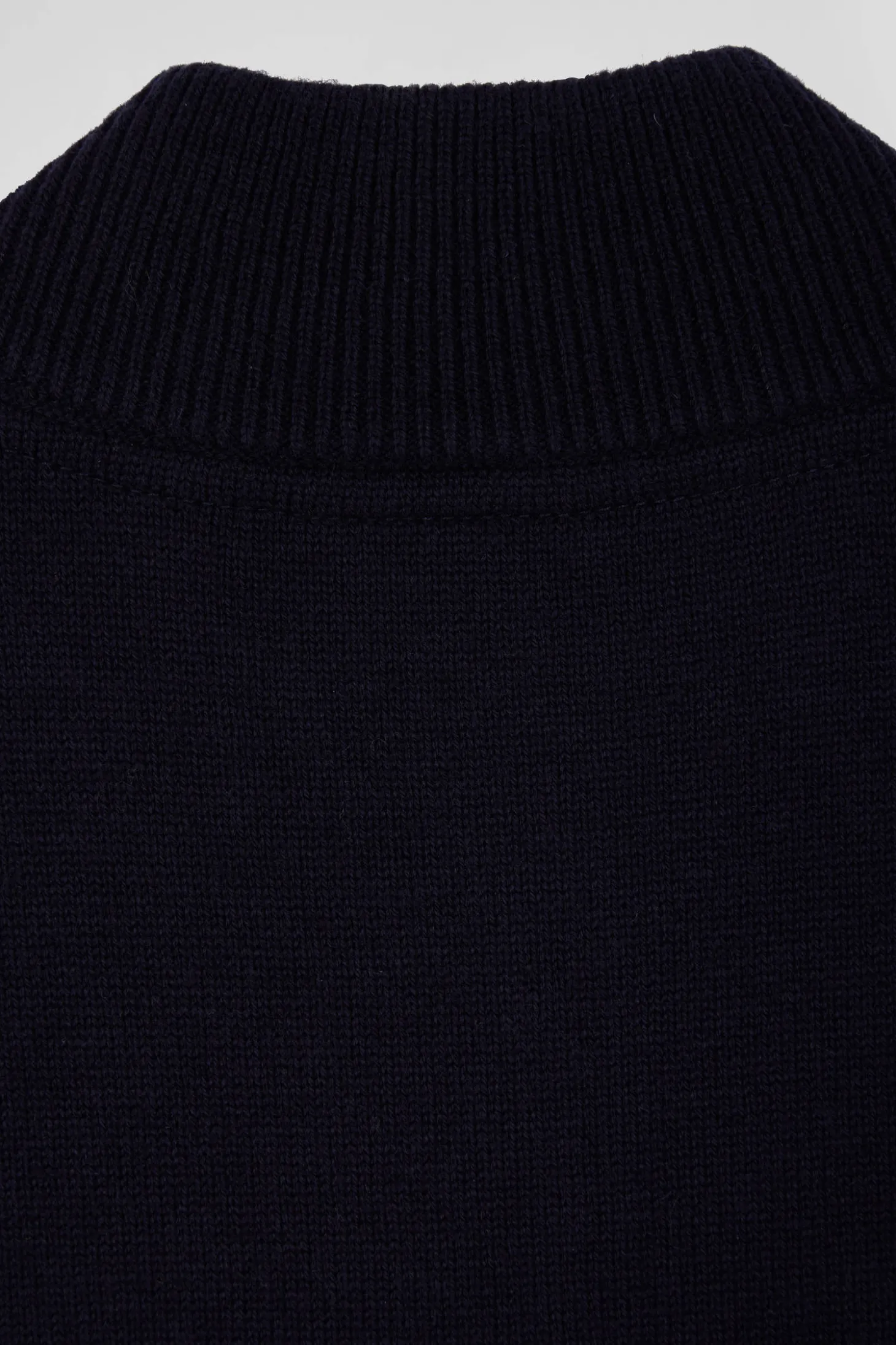 Regular navy blue wool and cotton high collar zipped cardigan