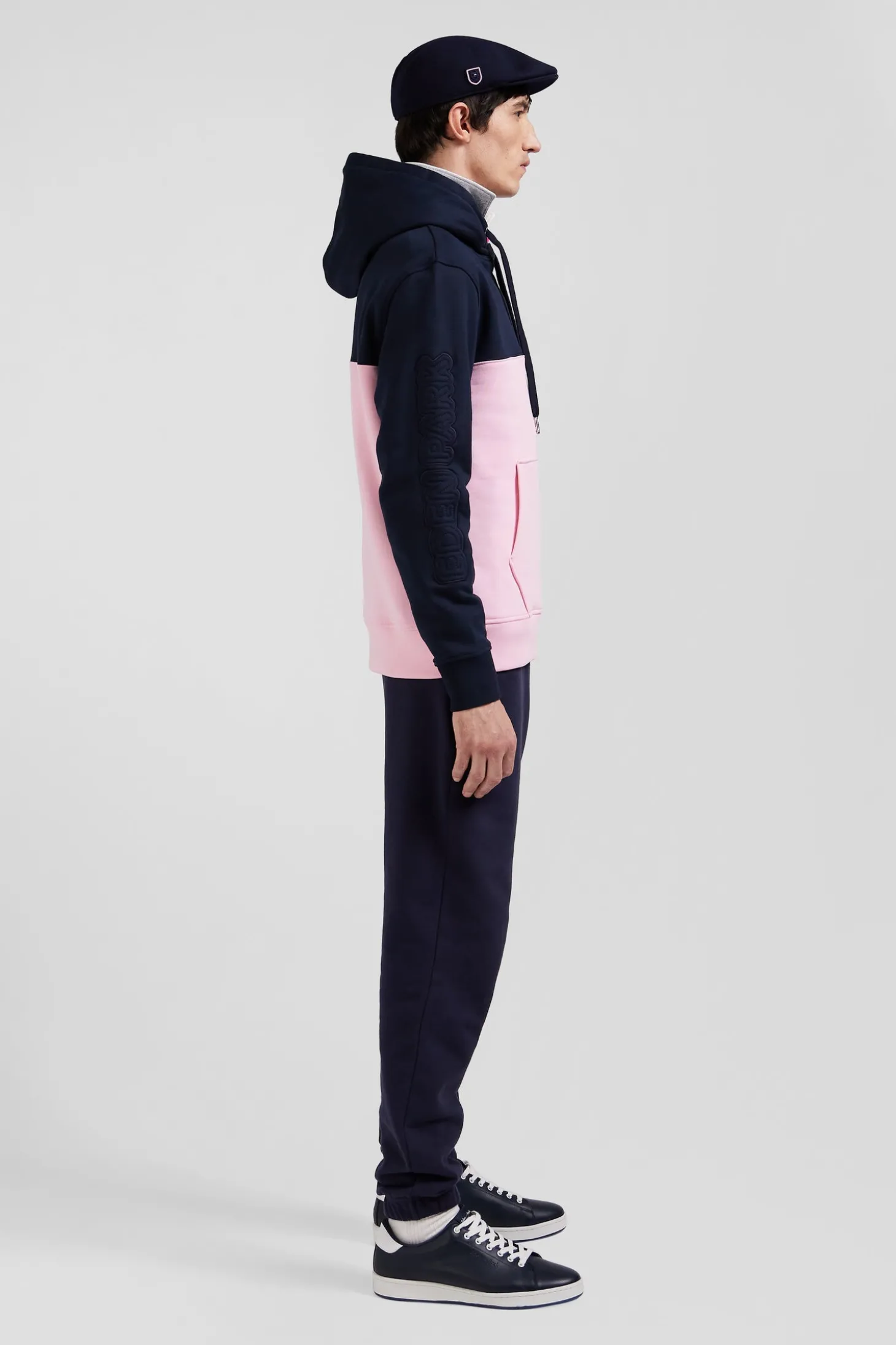 Regular pink cotton hoodie