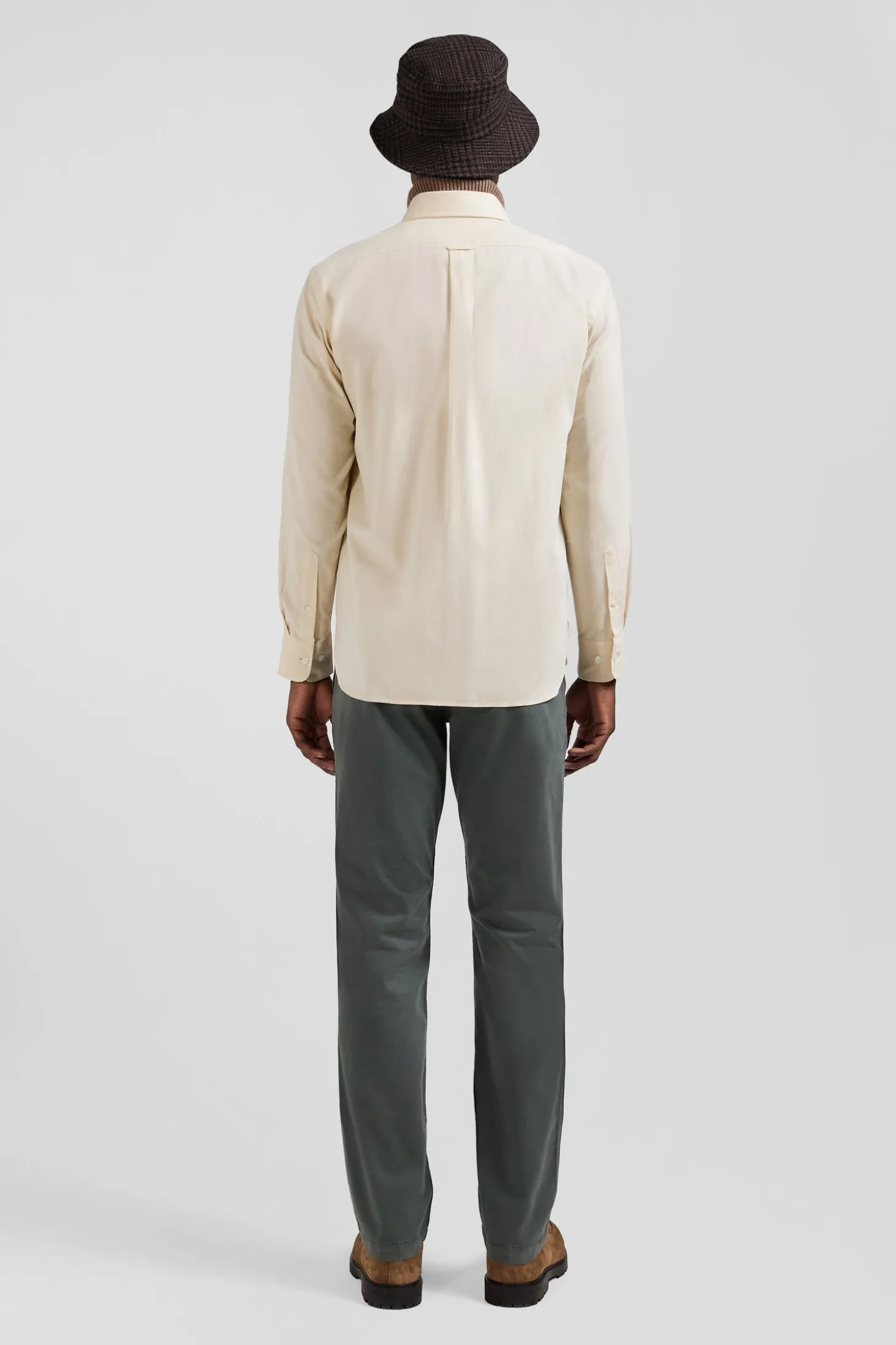 Regular plain beige cotton twill shirt with button-down collar