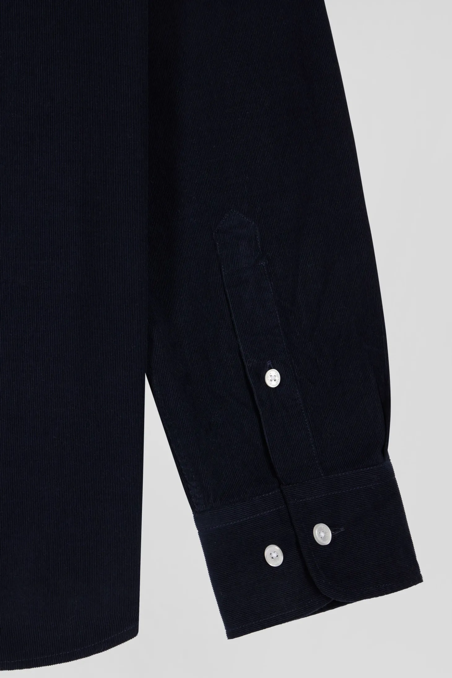 Regular plain navy blue cotton shirt with button-down collar and chest pocket