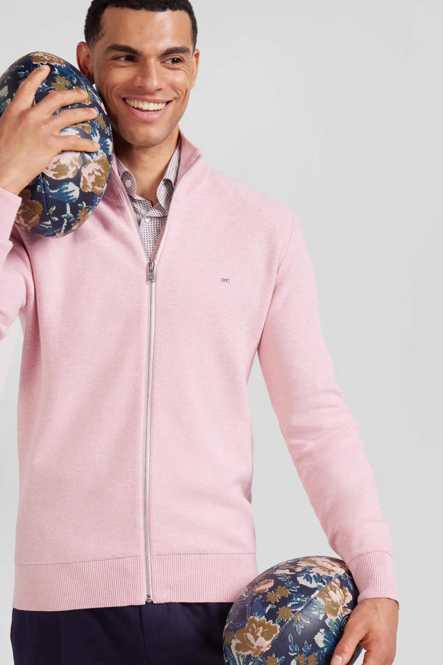 Regular plain pink cotton high collar zipped cardigan