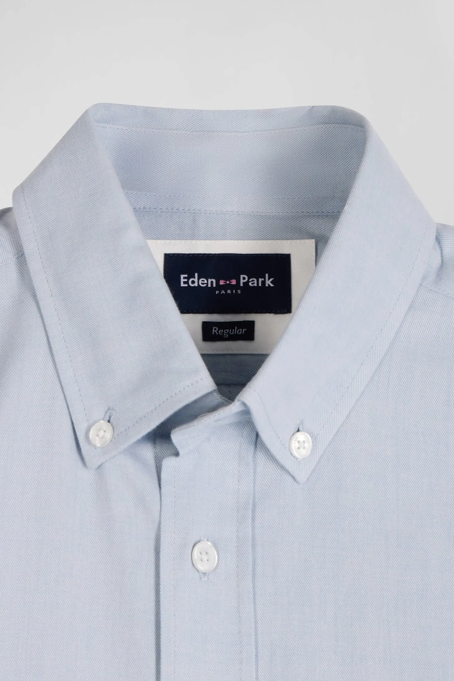 Regular plain sky blue cotton twill shirt with button-down collar