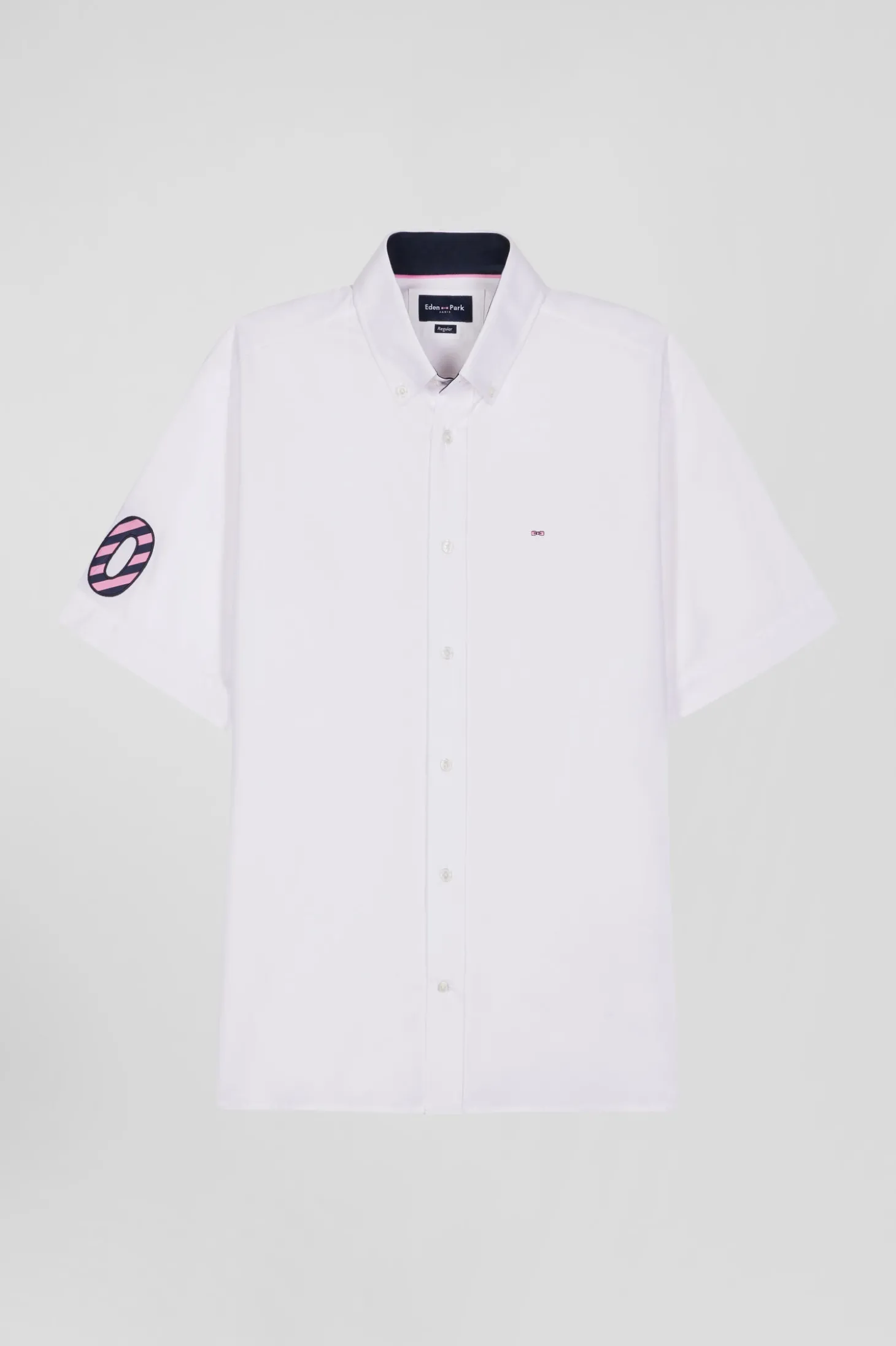 Regular white cotton short-sleeved shirt
