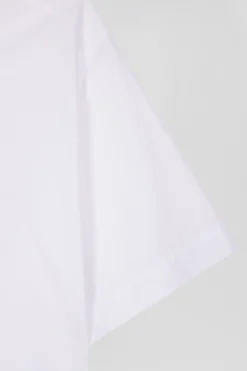 Regular white cotton short-sleeved shirt with back 10 embroidery