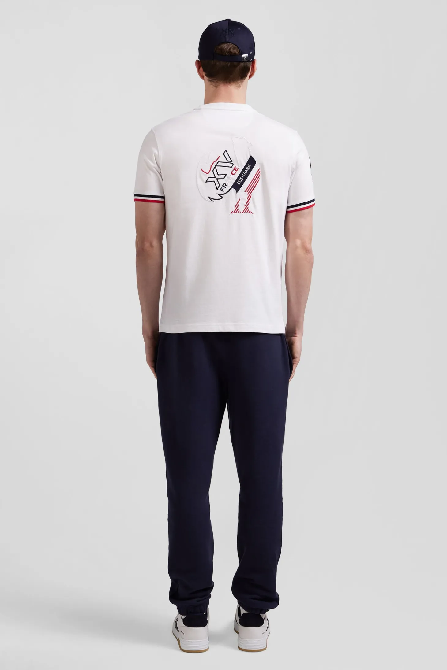 Regular white short-sleeved cotton T-shirt with tricolor XV de France embroidery