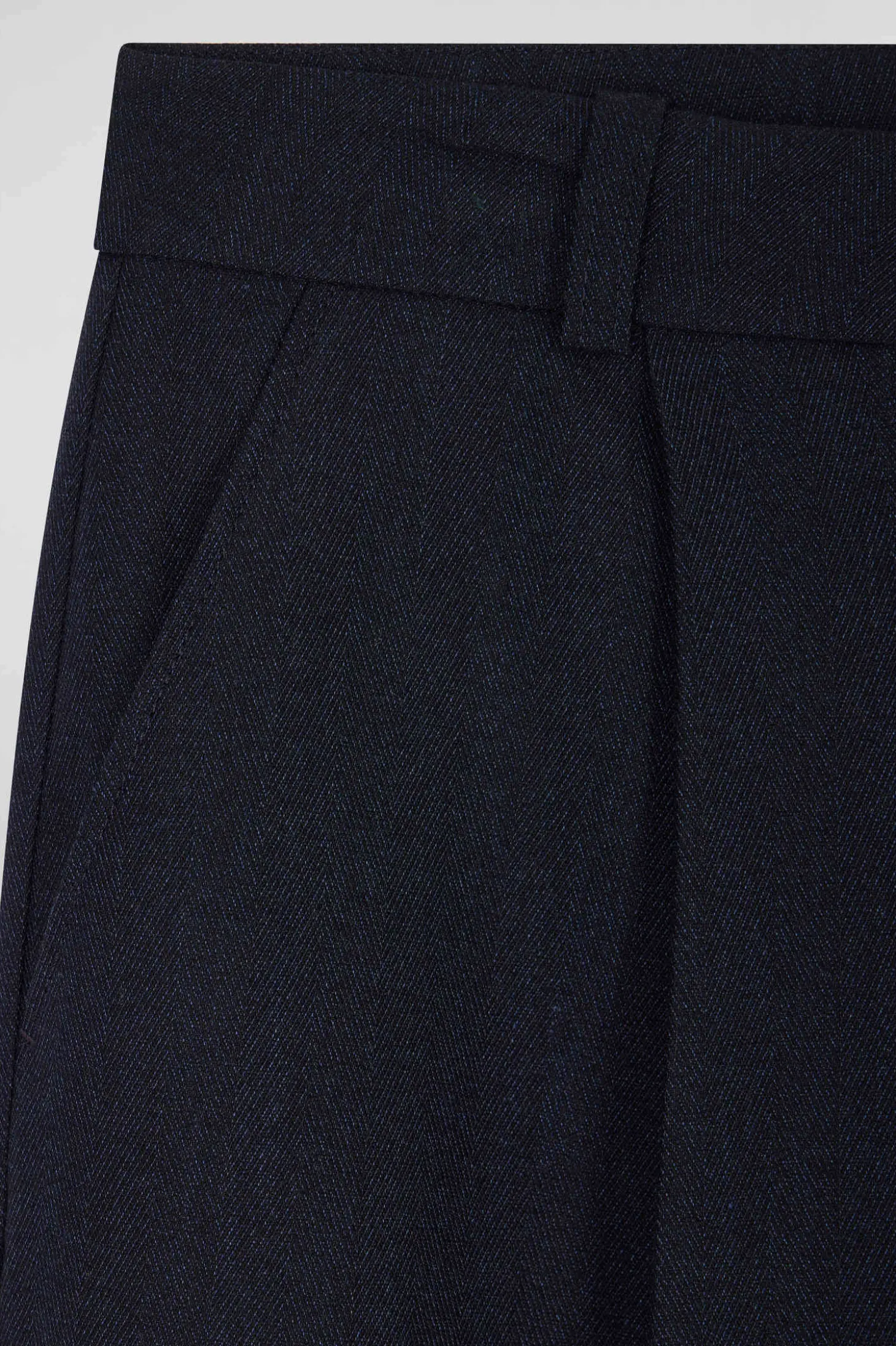 Relax navy blue checked trousers