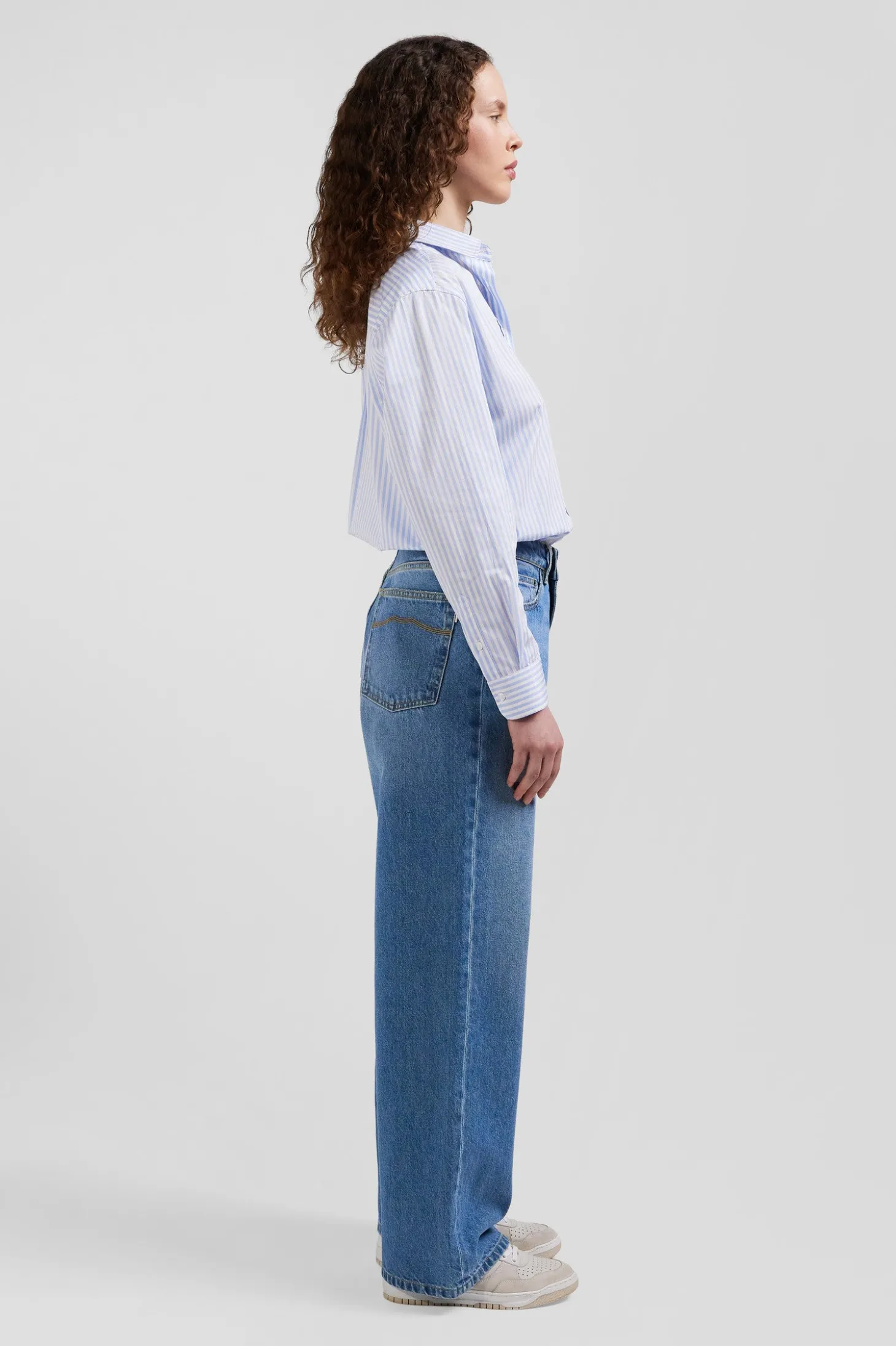 Relaxed blue cotton jeans