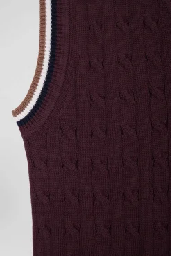 Relaxed burgundy cable-knit cotton V-neck sleeveless jumper
