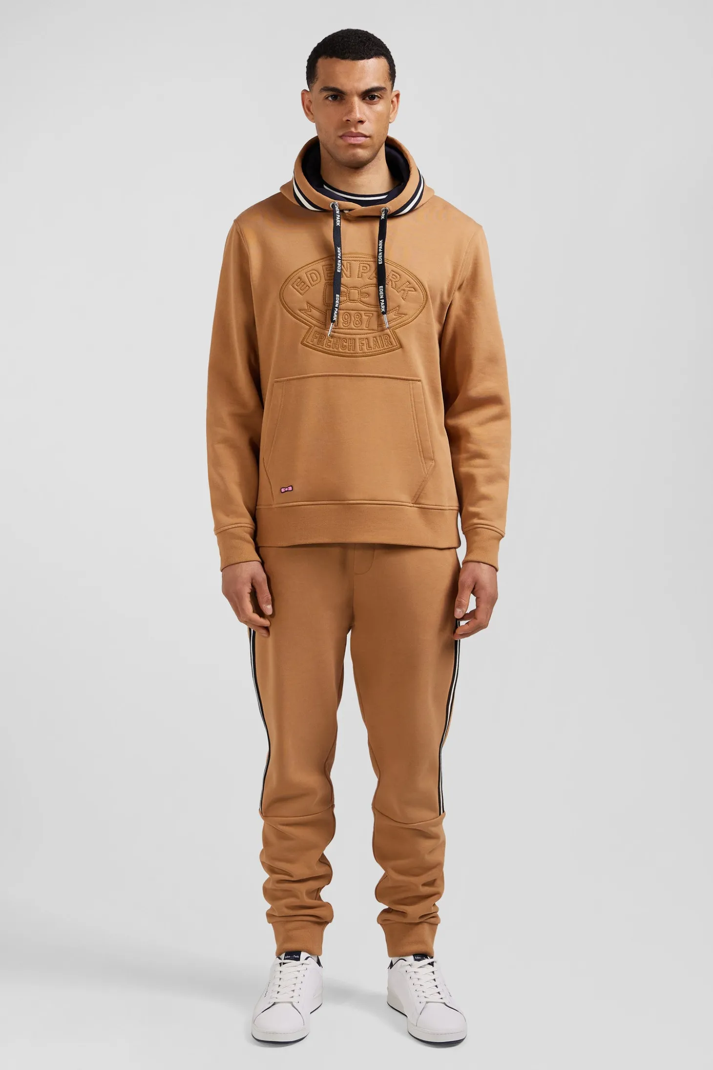 Relaxed camel cotton blend hoodie with padded embroidery