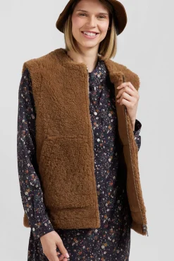 Relaxed camel sleeveless zip-up vest