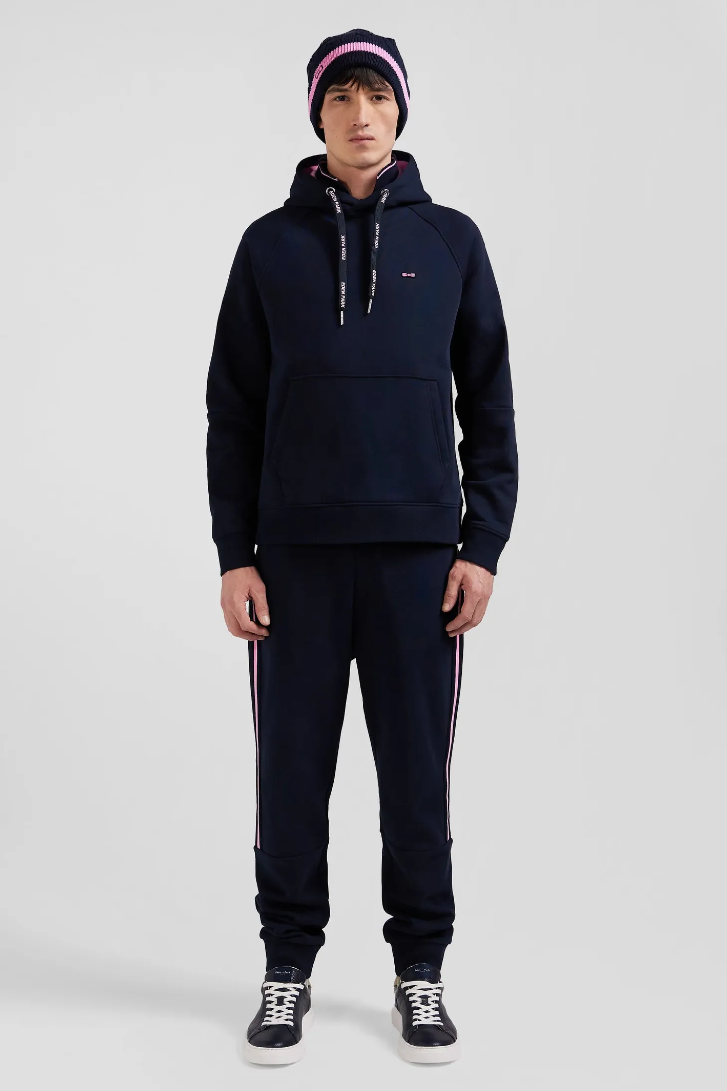 Relaxed navy blue fleece hoodie with branded drawstrings