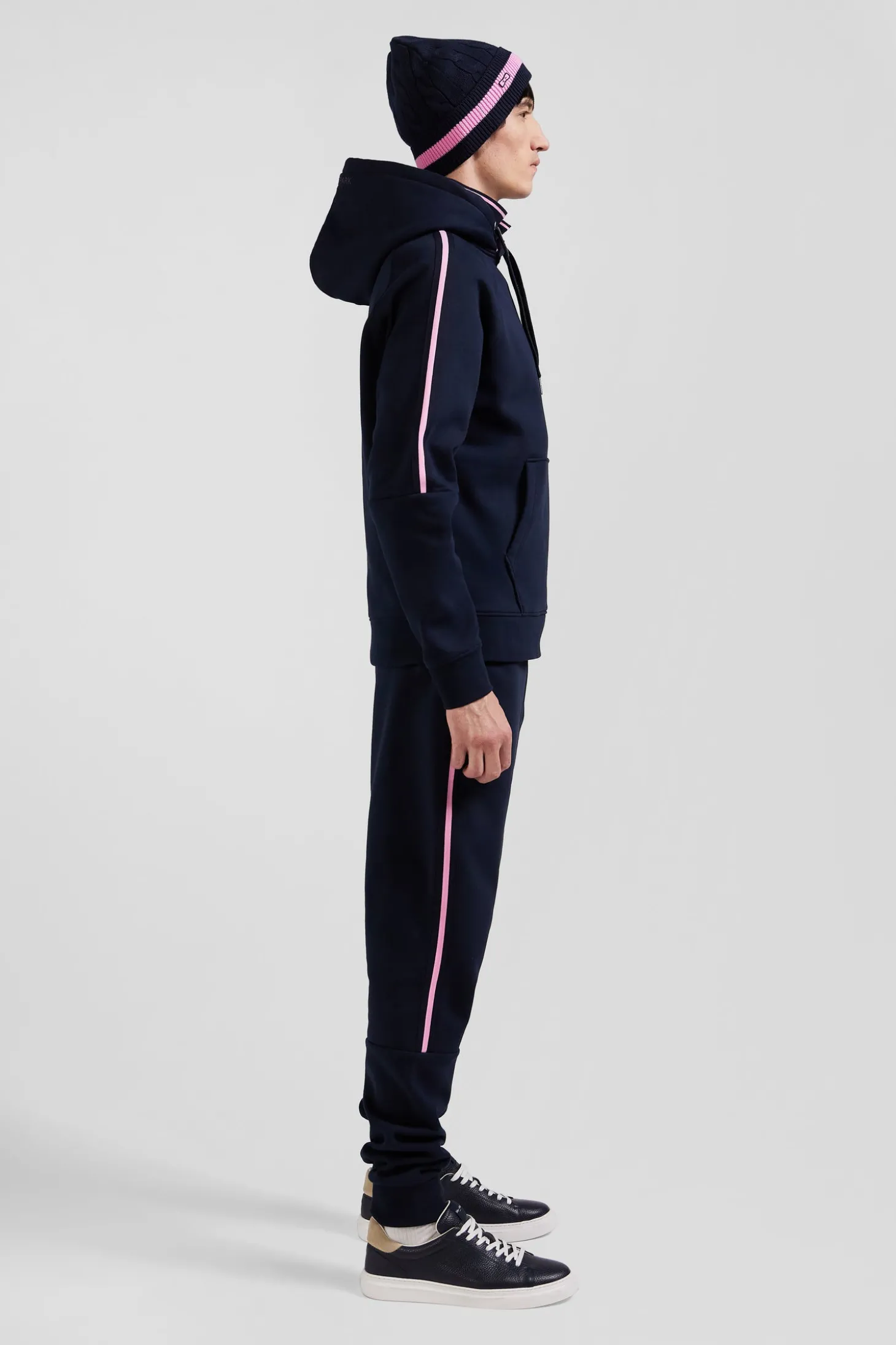 Relaxed navy blue fleece hoodie with branded drawstrings