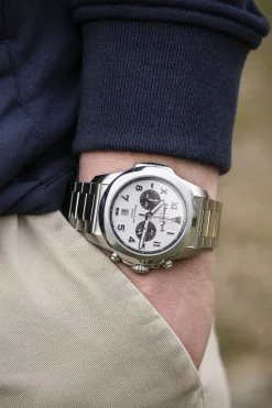 Silver steel chronograph quartz watch