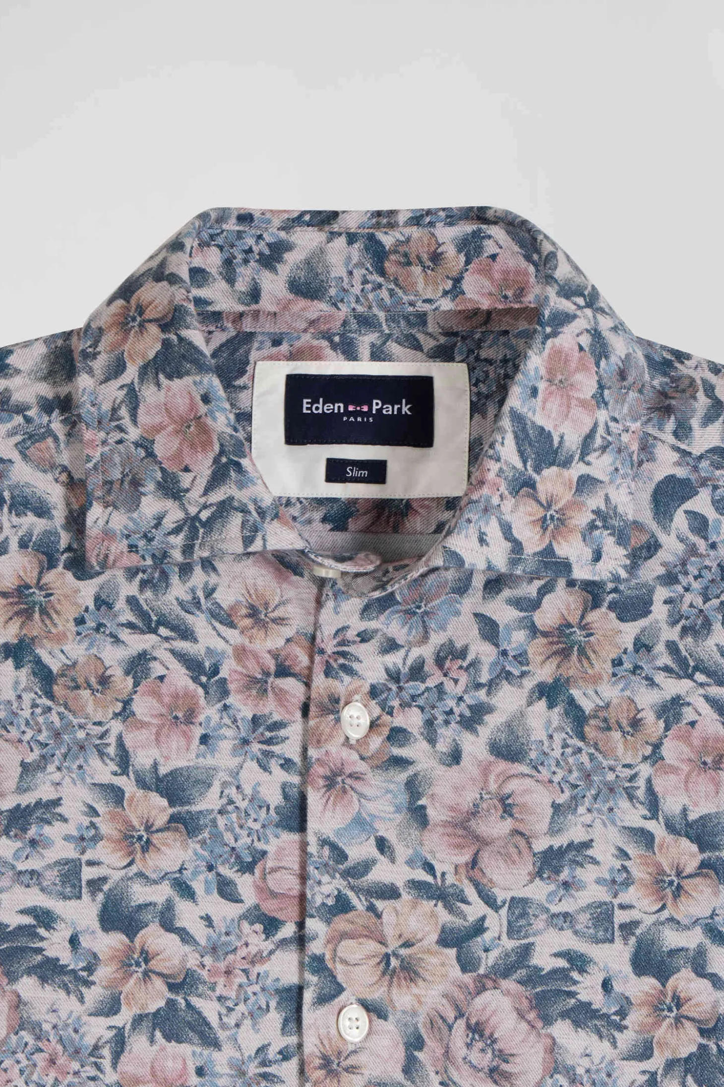 Slim beige cotton shirt