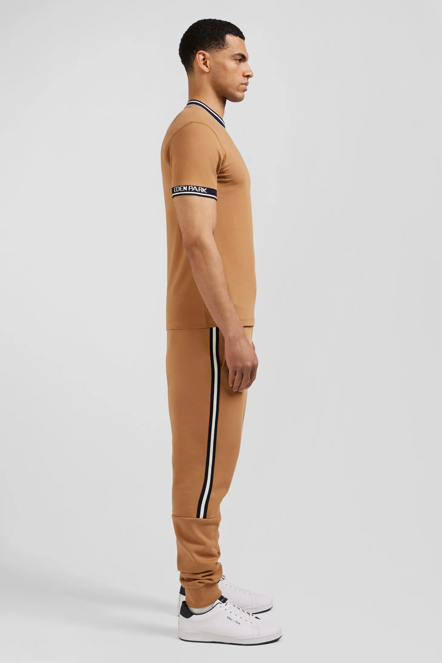 Slim camel short-sleeved cotton T-shirt with Eden Park ribs