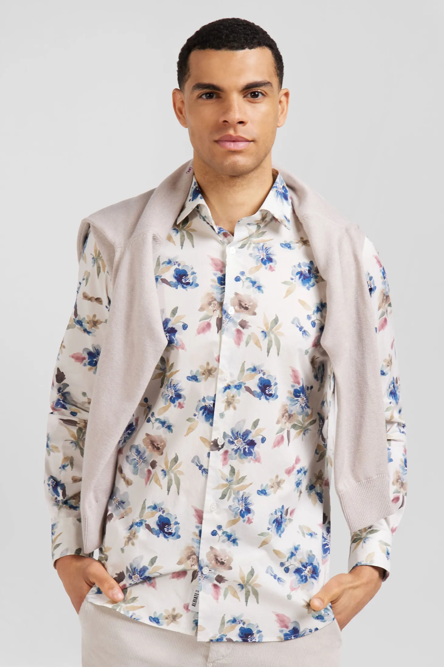 Slim ecru floral print cotton shirt