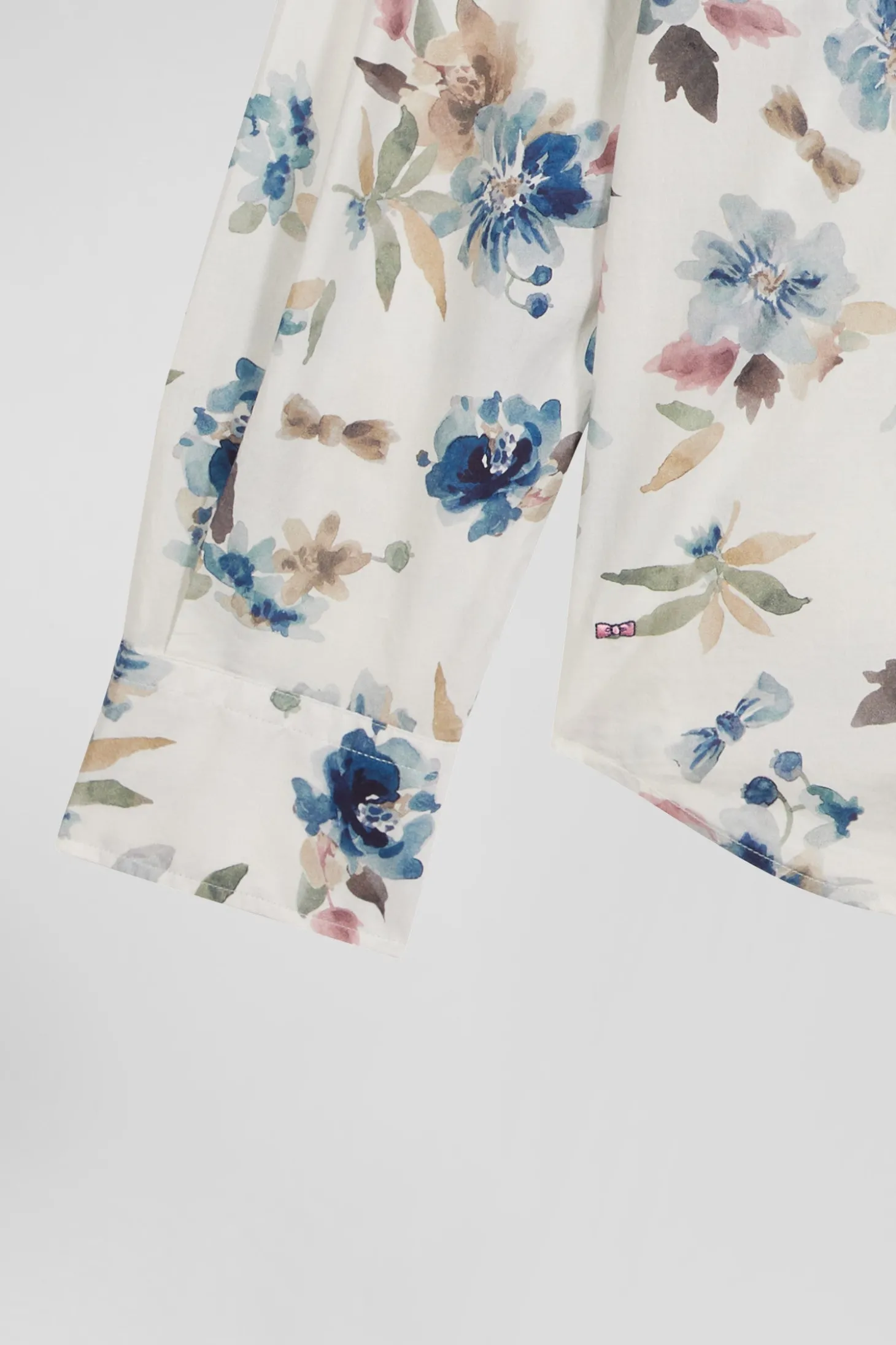 Slim ecru floral print cotton shirt