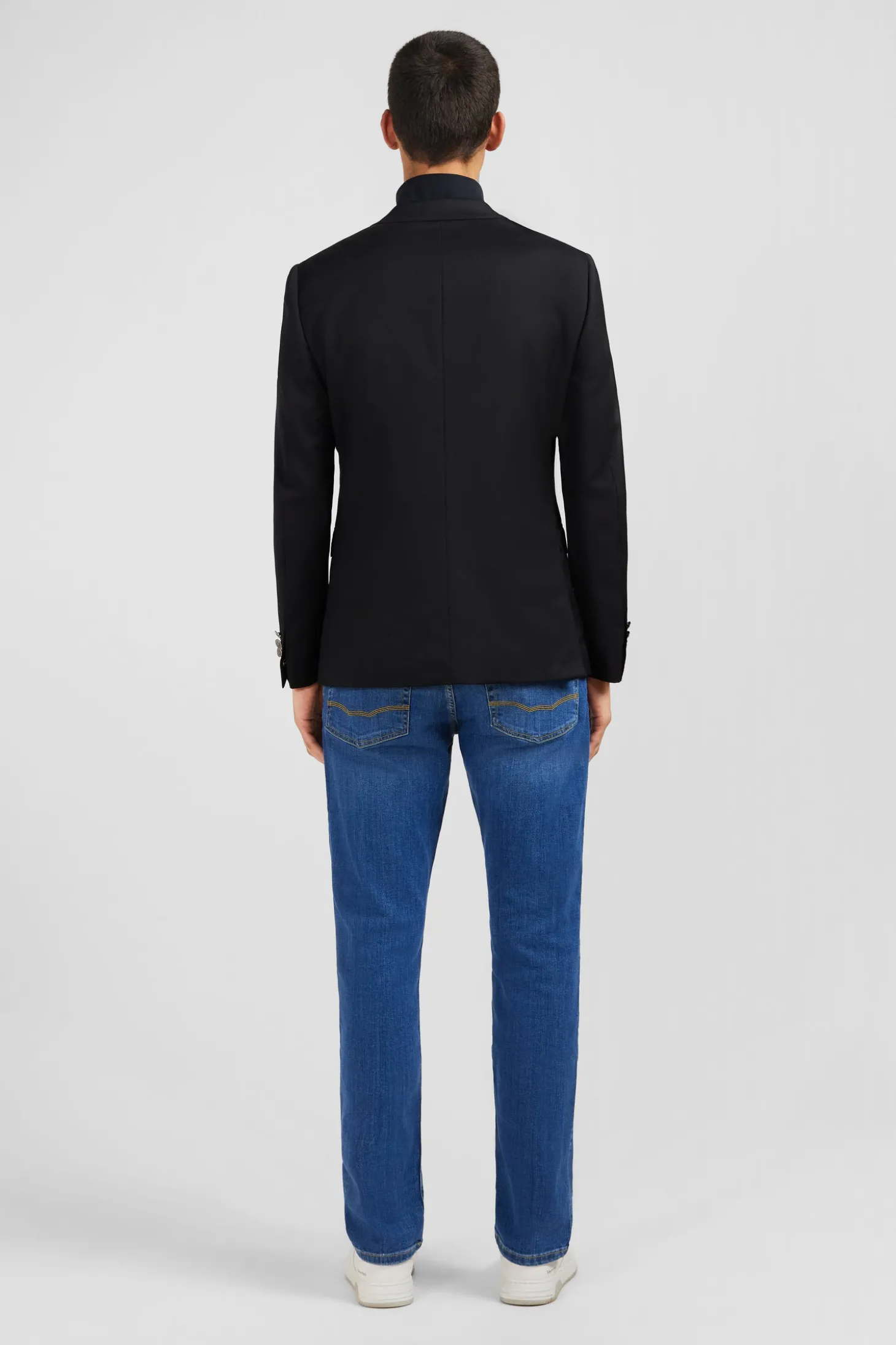 Slim fit black 100% wool blazer