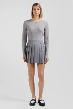 Slim grey long-sleeved round neck cotton T-shirt