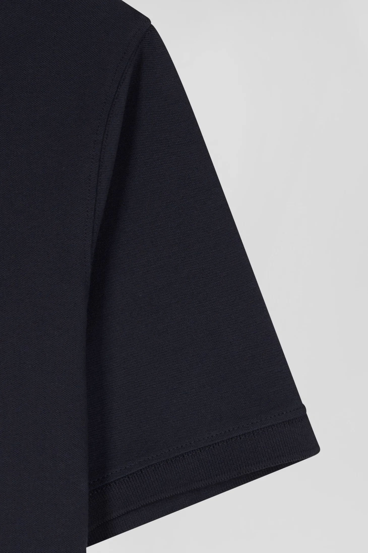 Slim navy blue short-sleeved cotton piqué polo shirt