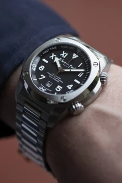 Steel automatic watch