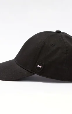 Unicolour black cotton cap