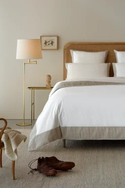 White and beige comforter cover