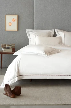 White comforter cover