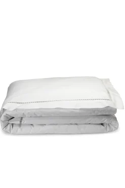 White comforter cover