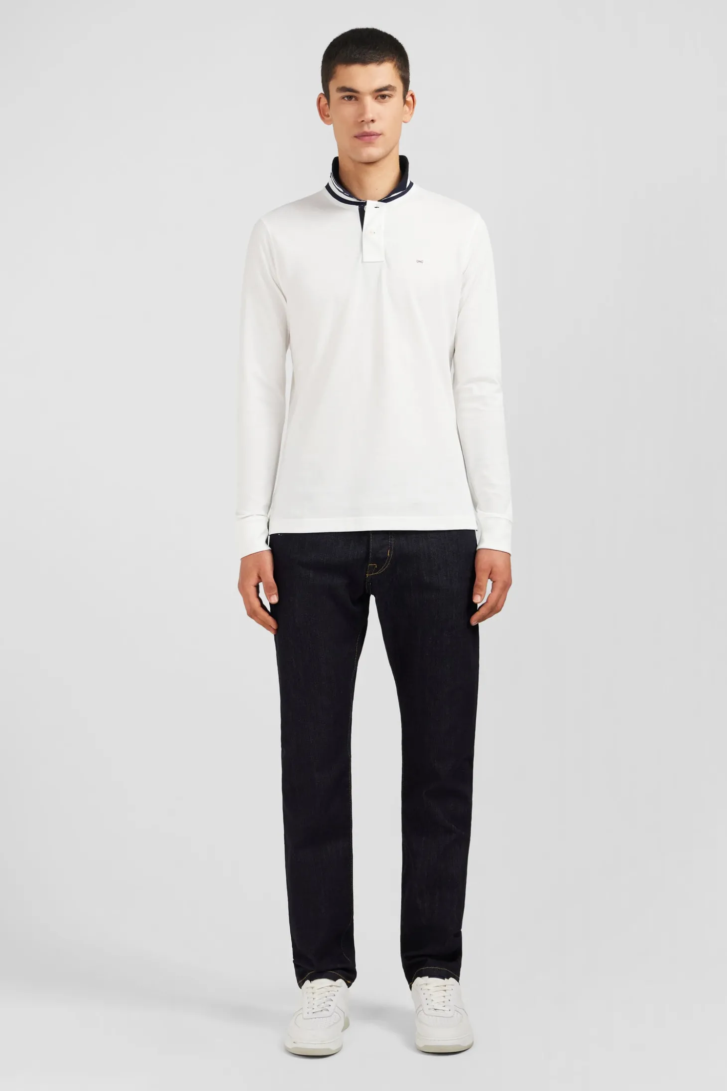 White cotton polo with contrasting neck